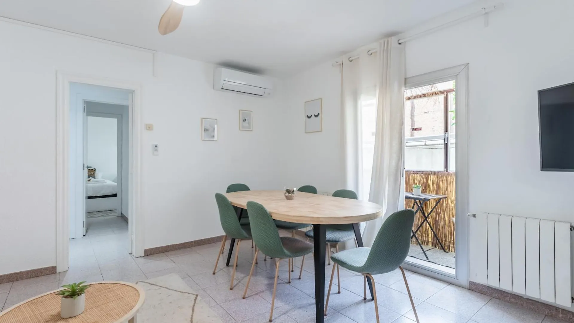 Feel Welcome Barcelona 10 Cornella de Llobregat