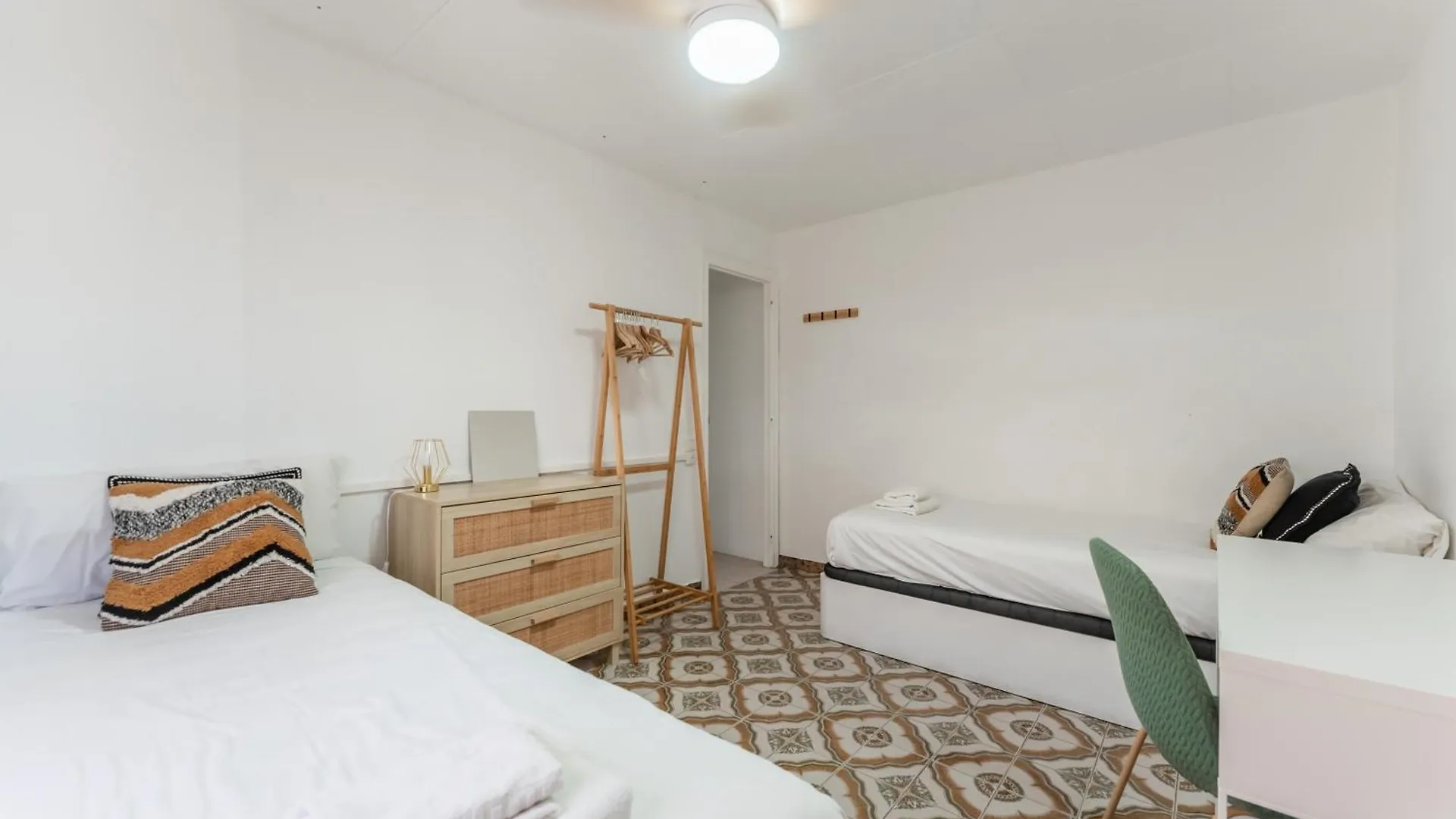 Feel Welcome Barcelona 10 Cornella de Llobregat Spain